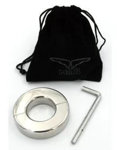 Mr B - Mister B Ballstretcher En Métal Classic Hauteur 1.5cm - Diamètre 34mm - Poids 300g 5 Mr B - Mister B Ballstretcher En Métal Classic Hauteur 1.5cm - Diamètre 34mm - Poids 300g -Sextoys boutique ballstretcher en metal classic hauteur 15cm diametre 34mm poids 300g 2