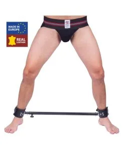 The Red Barre En Métal Réglable Avec Menottes En Cuir - 65 à 120cm