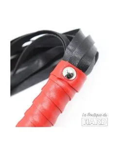 Correct Me Martinet Hellig 48cm Noir-Rouge 10 Correct Me Martinet Hellig 48cm Noir-Rouge -Sextoys boutique martinet hellig 48cm noir rouge 3