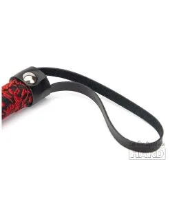 Correct Me Martinet Tang 40cm Noir-Rouge -Sextoys boutique martinet tang 40cm noir rouge 3