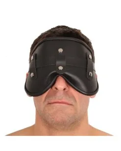 The Red Masque En Cuir Rembourré Blind Up Noir 9 The Red Masque En Cuir Rembourré Blind Up Noir -Sextoys boutique masque en cuir rembourre blind up noir 3