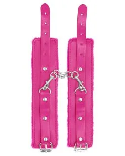 Ouch! Menottes De Poignet Plush Rose 5 Ouch! Menottes De Poignet Plush Rose -Sextoys boutique menottes de poignet plush rose 2