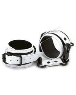 GLO IN THE DARK Menottes De Poignets Fluorescentes Glo -Sextoys boutique menottes de poignets fluorescentes glo 2